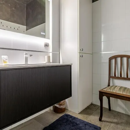 Industrial Loft - Naviglio Grande * Milánó
