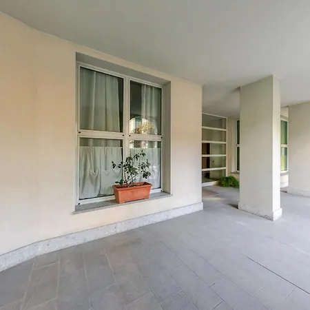 Industrial Loft - Naviglio Grande Milánó