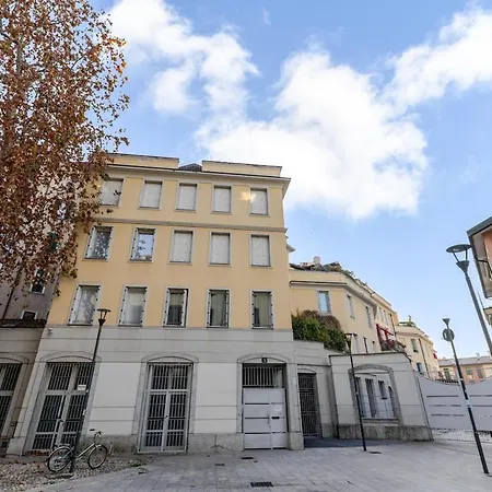 Industrial Loft - Naviglio Grande Milánó